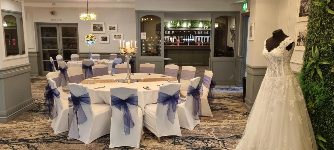 Birch Hotel Heywood Екстер'єр фото