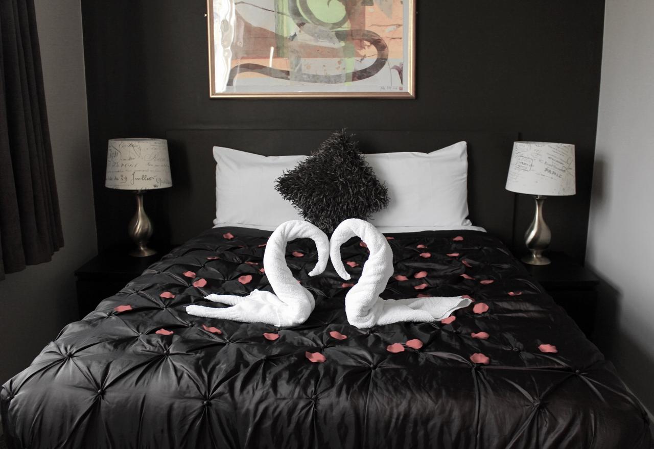 Birch Hotel Heywood Екстер'єр фото